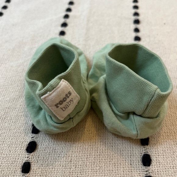2x baby booties - Picture 3 of 10